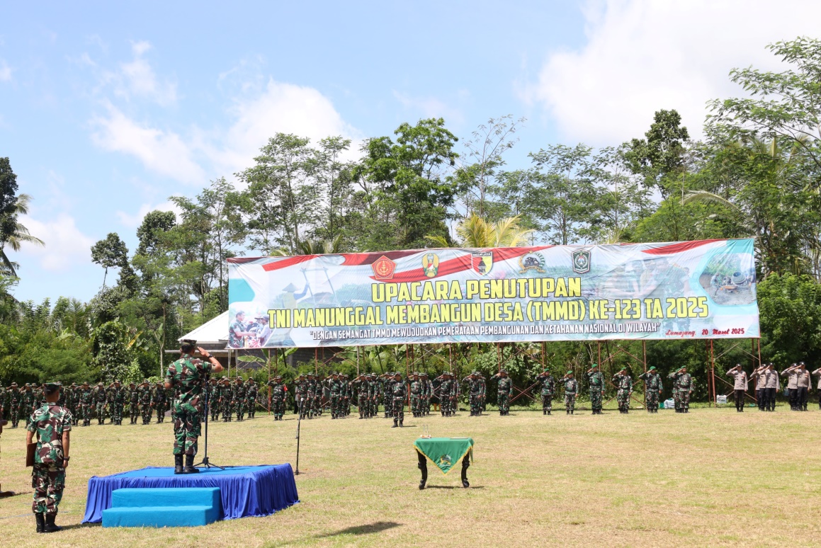  DPMD Kabupaten Lumajang Fasilitasi Penutupan TMMD ke-123