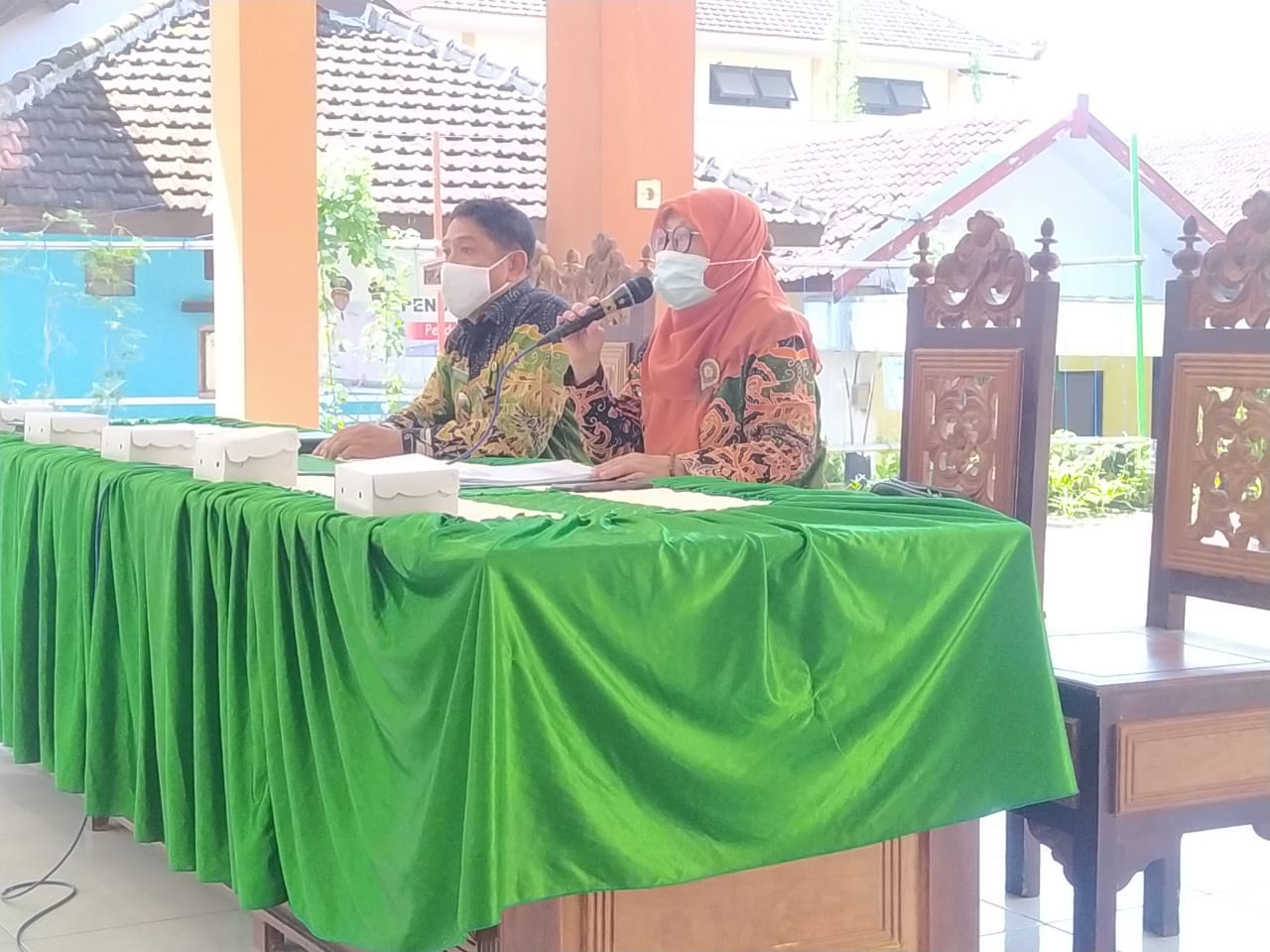 Gambar Depan