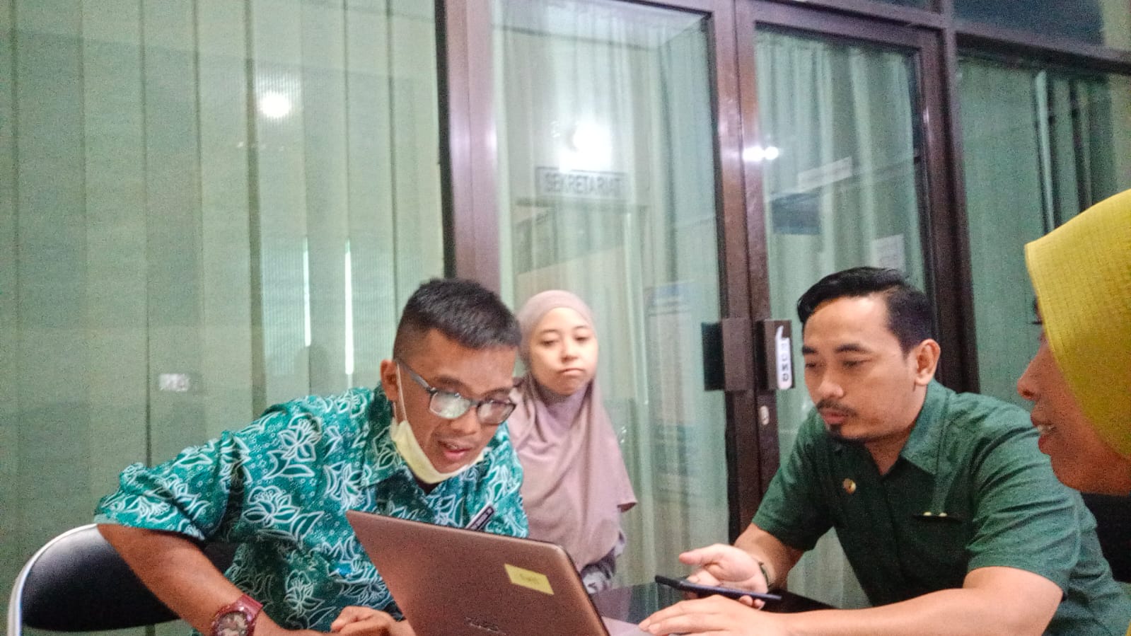 Gambar Depan