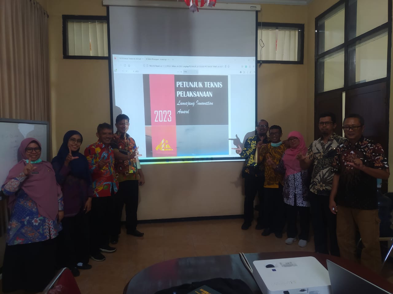 Gambar Depan