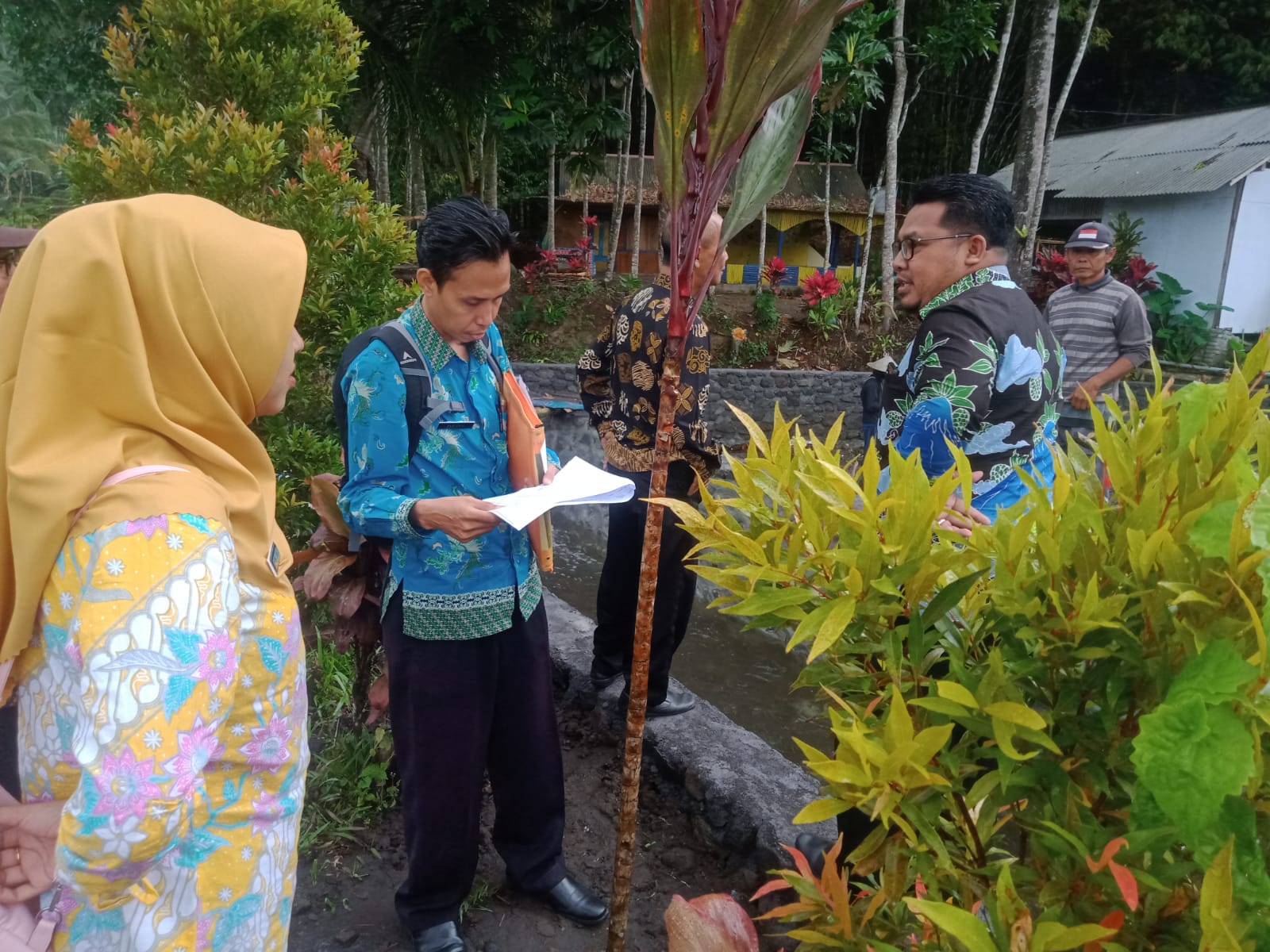 Gambar Depan